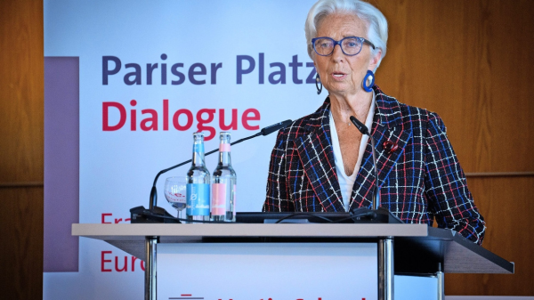 网上配资的平台 欧洲央行行长：美元主导地位正在变得不确定